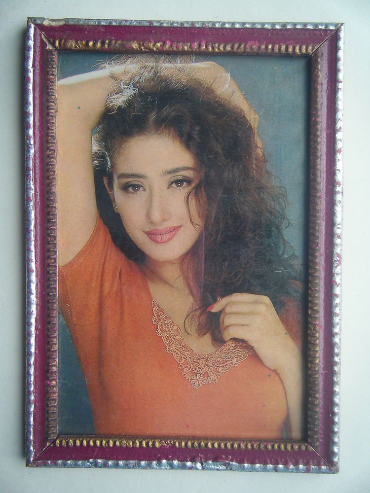 Bollywood Actress Heroin Collectible Old Print in Old Wooden Frame India #2739
