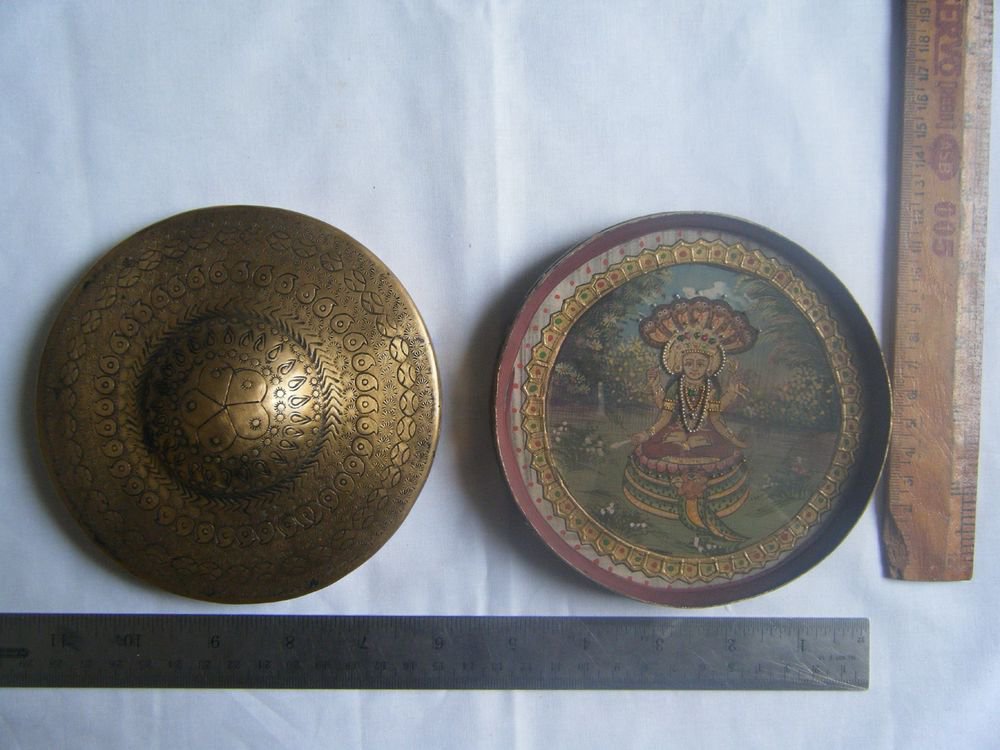 GATTAJI Antique Brass Box with INDIAN Miniature Painting Hindu God Worship #143