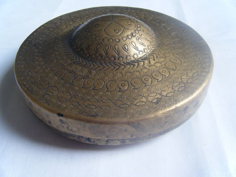 GATTAJI Antique Brass Box with INDIAN Miniature Painting Hindu God Worship #140