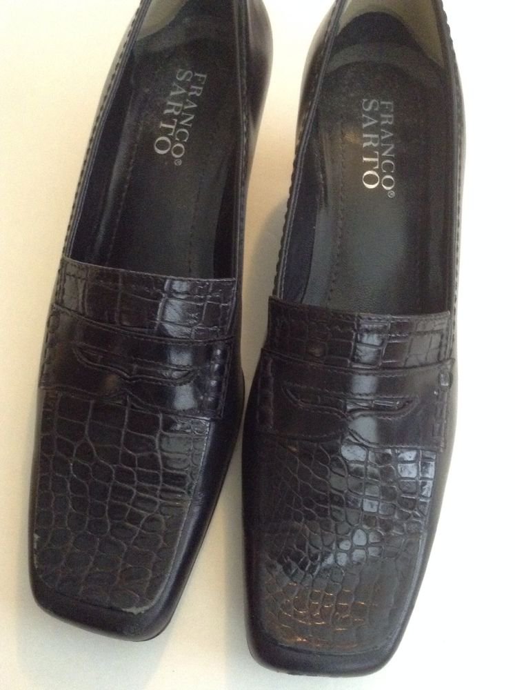 FRANCO SARTO Black Leather Womens Kitten Heel Slip On Casual Comfort Pump Sz 6M