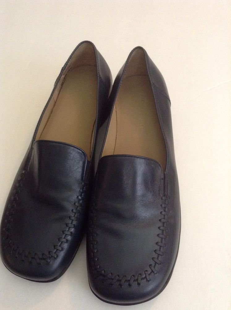 EASY SPIRIT NAVY LADIES LEATHER LOAFERS SLIP ON SHOES SZ 6