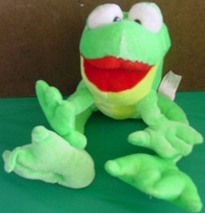 Classic Toy Co Green Big Feet Frog Stuffed Plush 7"