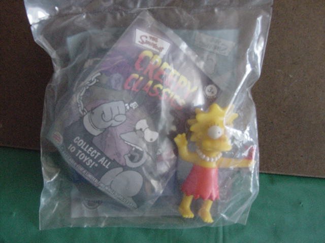 Burger King Simpsons Creepy Classics Lisa in bag