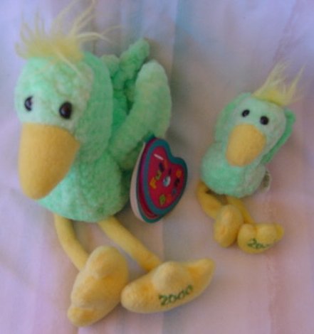 Avon Full O Beans 2 Green Birds Feathers Stuffed Plush