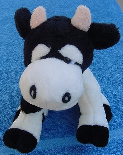 Kellytoy Horned Cow Stuffed Plush Beanie White Black