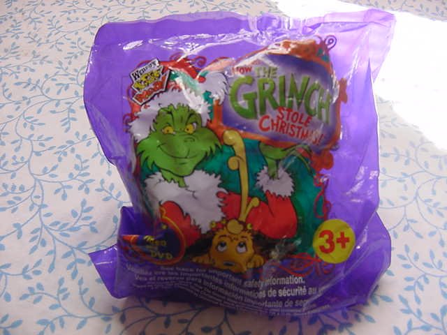 Wendy's Grinch Tree Ornament Max the Dog MIP