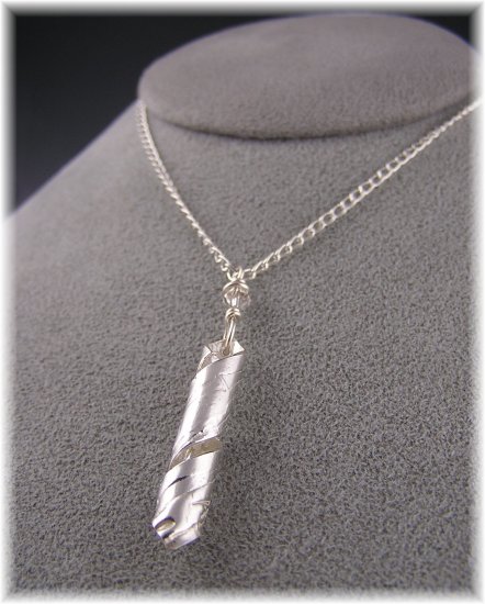 Fine Silver Pendant Necklace "Twisted"
