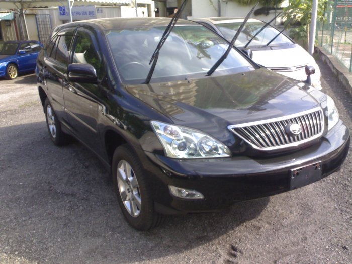 TOYOTA HARRIER 2.4 ALCANTARA
