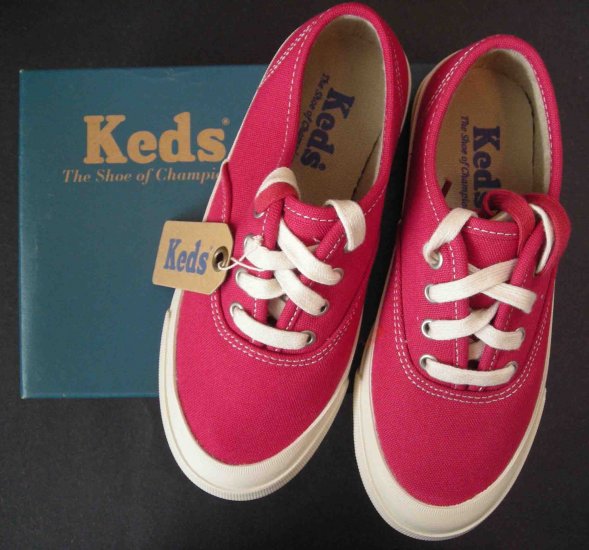 KEDS GIRL Triumph Red Sneakers Tennis Shoes New 12.5 121/2 $38 Retail