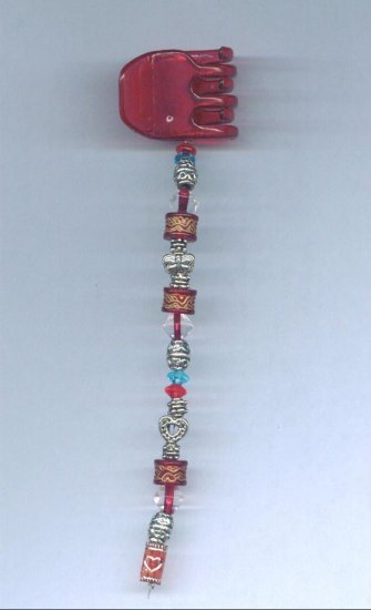 Red hand beaded hair clip