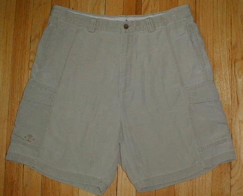 TOMMY BAHAMA Relax Tencel Cargo Shorts Mens Sz 36 with LOGO --MAKE AN OFFER!!