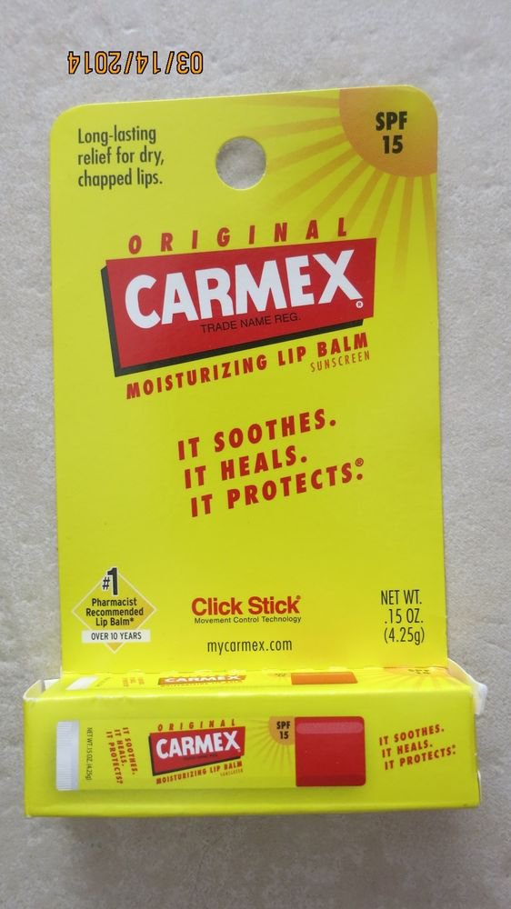 Original Carmex Moisturizing lip balm CLICK CLICK .15 oz (4.25g) sunscreen SPF15