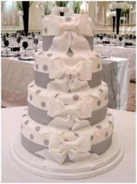 WEDDING CAKE