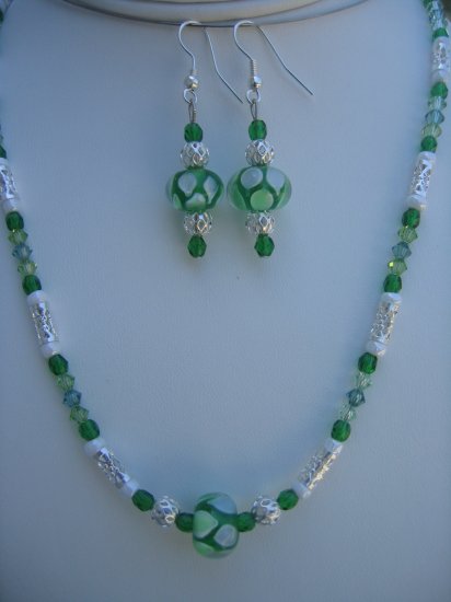Green Swirl Lampwork Necklace with matching earrings