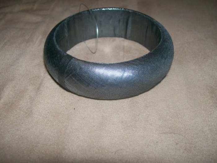 Silver Mettalic fabric Bracelet