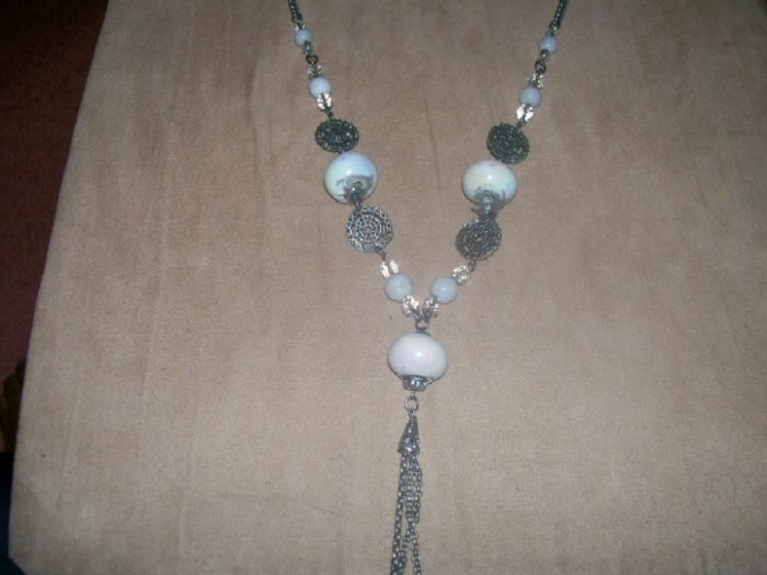 White and silver bead necklace