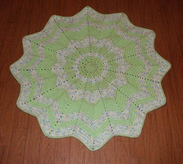 Boy's~ Green/Multi~ Round Baby Blanket Afghan~ Throw~ Free Shipping