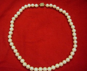 pearl necklace