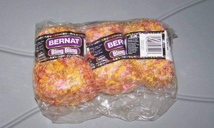 pack of 3 skeins bernat yarn