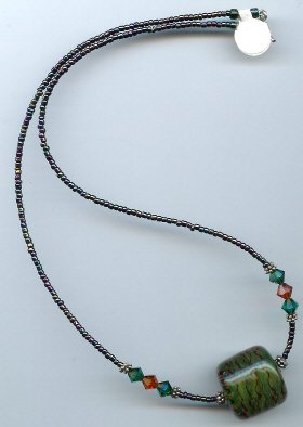 Large Green Glow Bead Necklace - EAggn