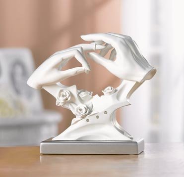 Hand with Ring Statue Cake Topper - MM38023