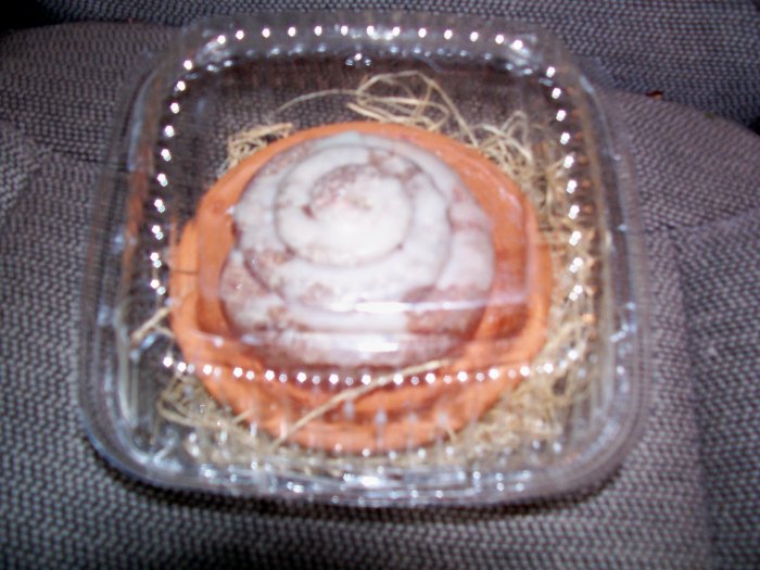 Cinnamon Roll Candle - GScrc
