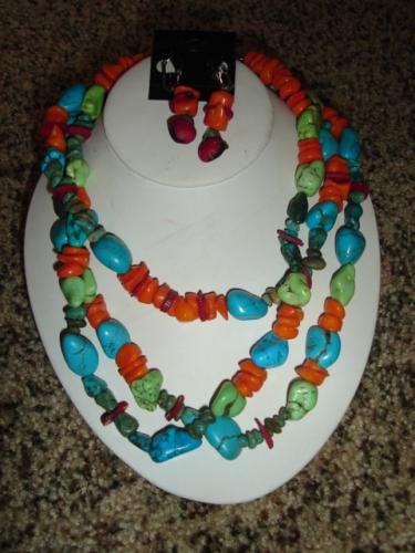 Multi-Colored Turquoise and Coral Necklace w Earrings - CGmc