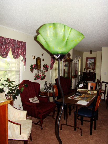 Green Hand-Blown Glass Floor Lamp - MXgl