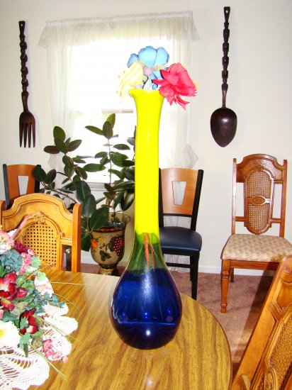 Blue Hand-Blown Vase -MXbv
