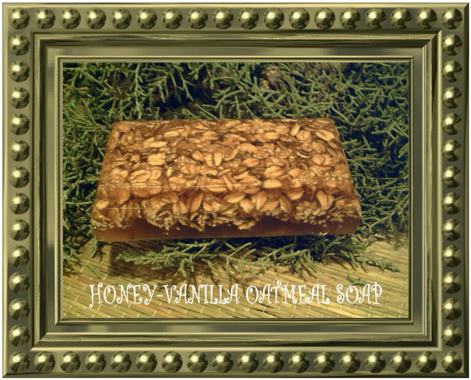 Honey Vanilla Oatmeal Soap - NEhv