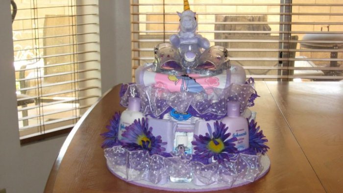 2 Tier Baby Girl Unicorn Diaper Cake - TH2tgu