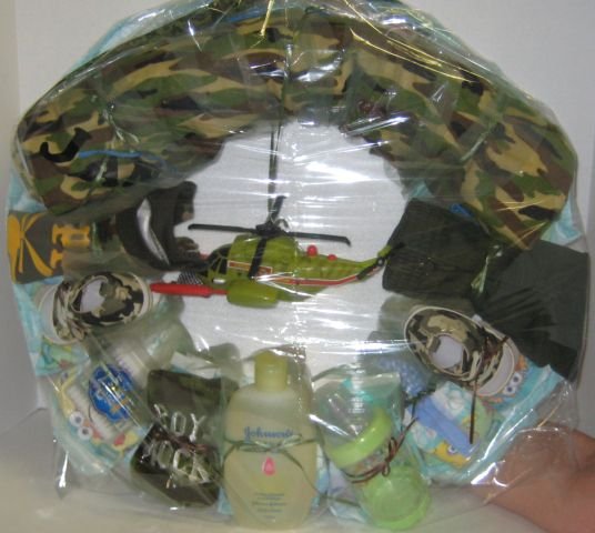 Medium Camouflage Diaper Wreath - THmcw