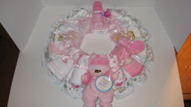 Medium Pink Diaper Wreath - THmpw
