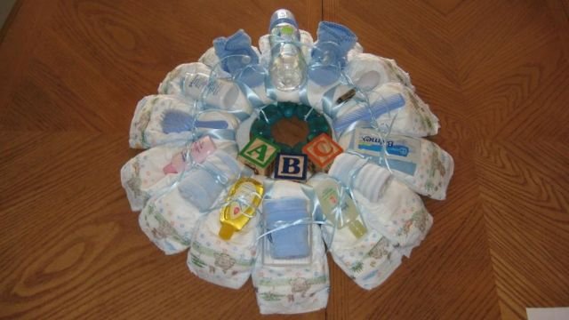 Medium Boy Diaper Wreath - THmbw