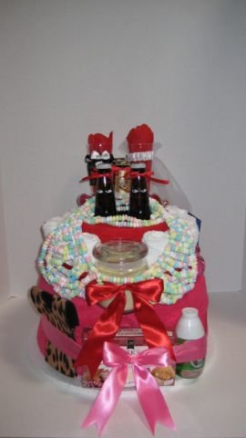 Hot Pink Bridal Towel Cake - THpb