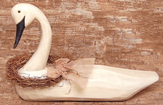 Wooden Sitting Swan - CWG50141
