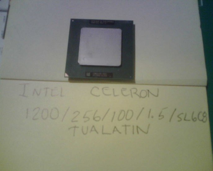 INTEL CELERON 1.2GHZ TUALATIN 370 CPU SL6C8