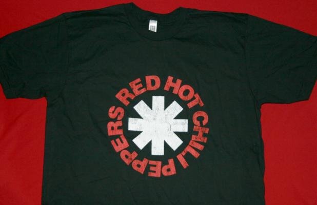 Red Hot Chili Peppers T-Shirt Distressed Logo Black Size XL