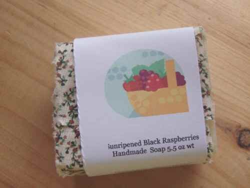 Sunripened Black Raspberries Handmade Soap, 5.5 oz wt
