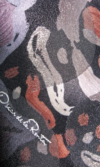 Oscar de la Renta signed abstract silk necktie
