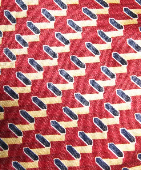 NEO Bill Blass 100% silk geometric pattern necktie