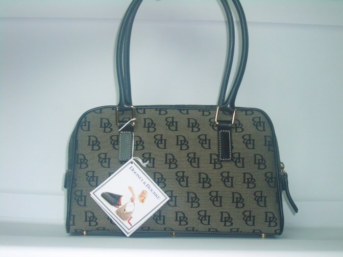 NWT ANNIVERSARY BLACK DOMED SATCHEL