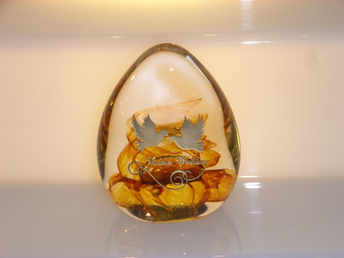 Scottish Borders Art Glass Golden Wedding Paperweight