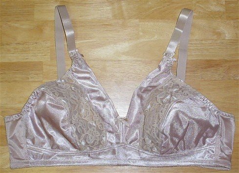 48B ~ Valmont Lace Trimmed Soft Cup Beige Bra #2004 48 B