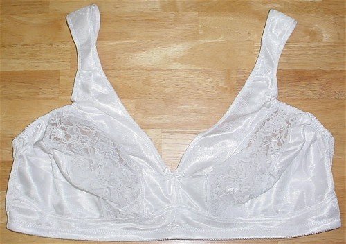 48DD ~ Valmont Soft Cup Lace White Bra #H42 48 DD
