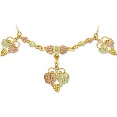 Black Hills Gold Daisy Festoon Chain Necklace