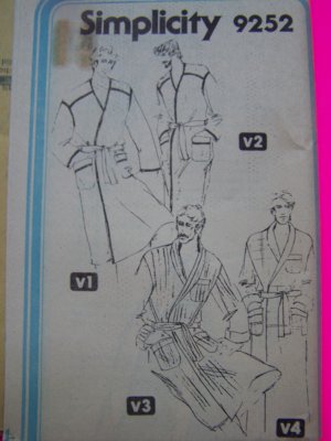 How to Make Men's Tie Patterns | eHow