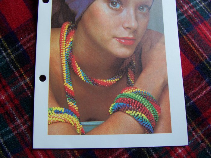 Vintage Glass Bead Beaded Jewelry Crochet Pattern Necklace Choker Armband Bracelet