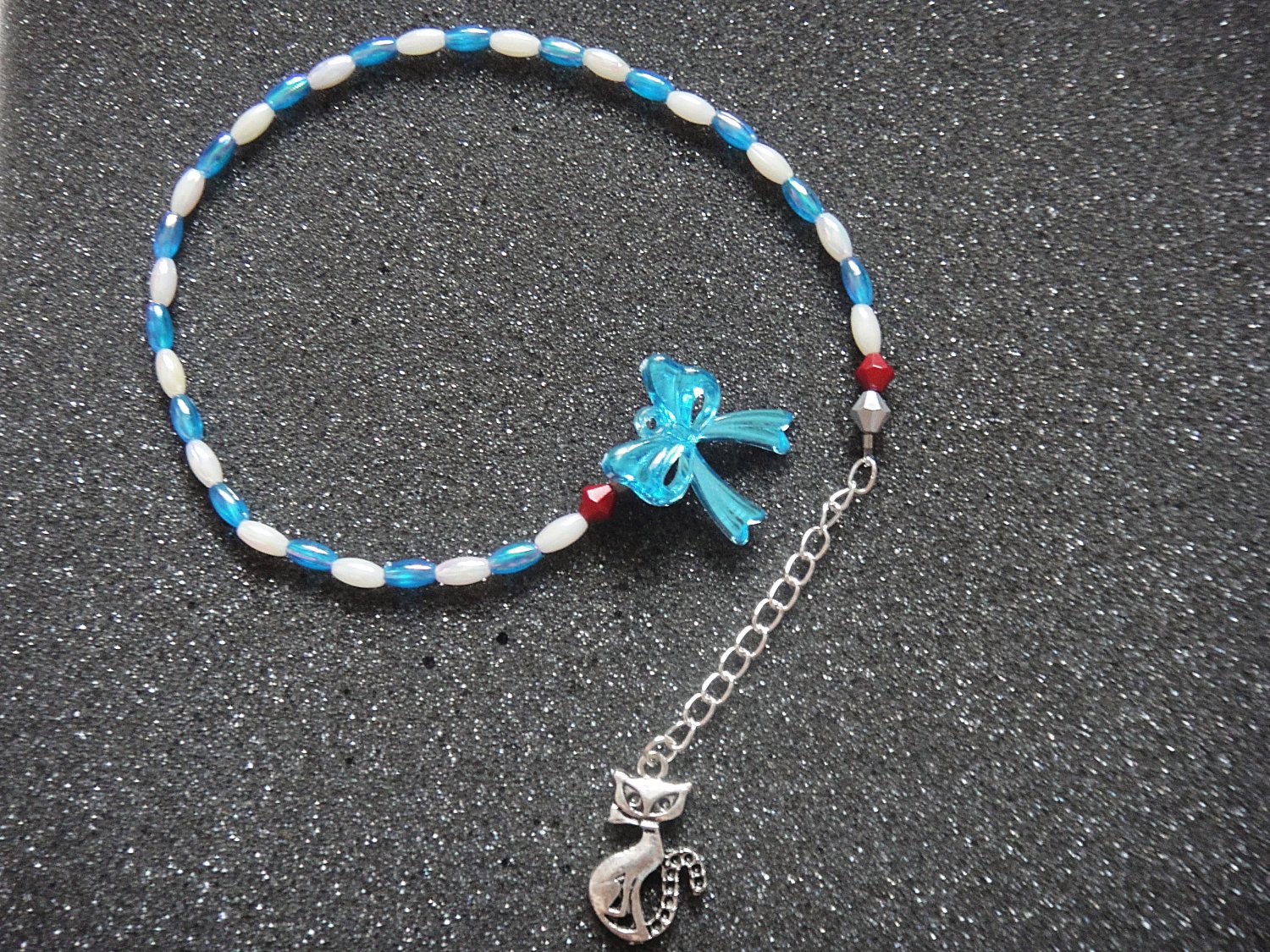Handmade 2 tone Rice Beaded Book Thoong Bookmark Cat Ribbon Bow