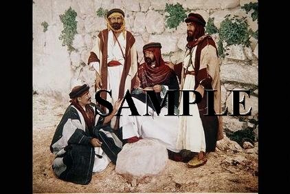 Color photo from late 19th century depicting arab men in jerusalem engaged in conversation #6